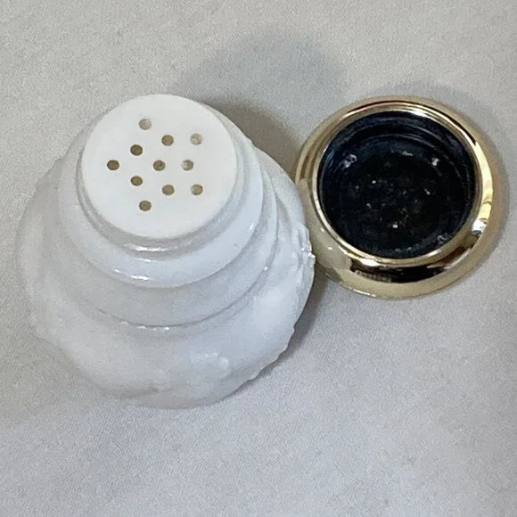 VTG Avon Milk Glass Powder in Original Box - Full - MOONWIND - Picture 6 of 12